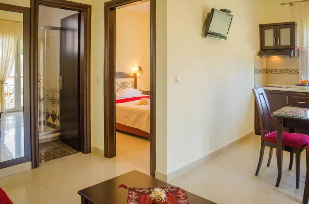 סקאלה פוטאמיאס San Giorgio Apartments מראה חיצוני תמונה